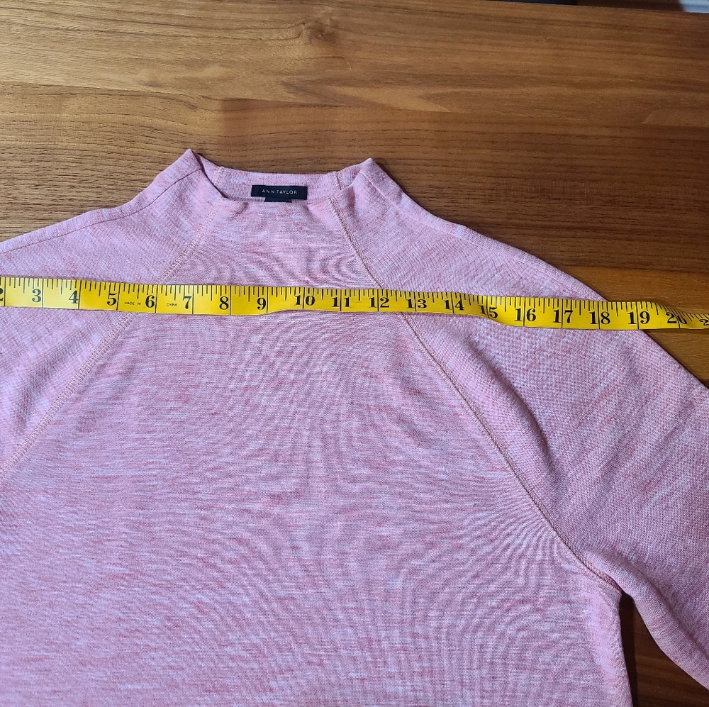 NWT Raglan sleeve tunic top - Picture 9 of 14